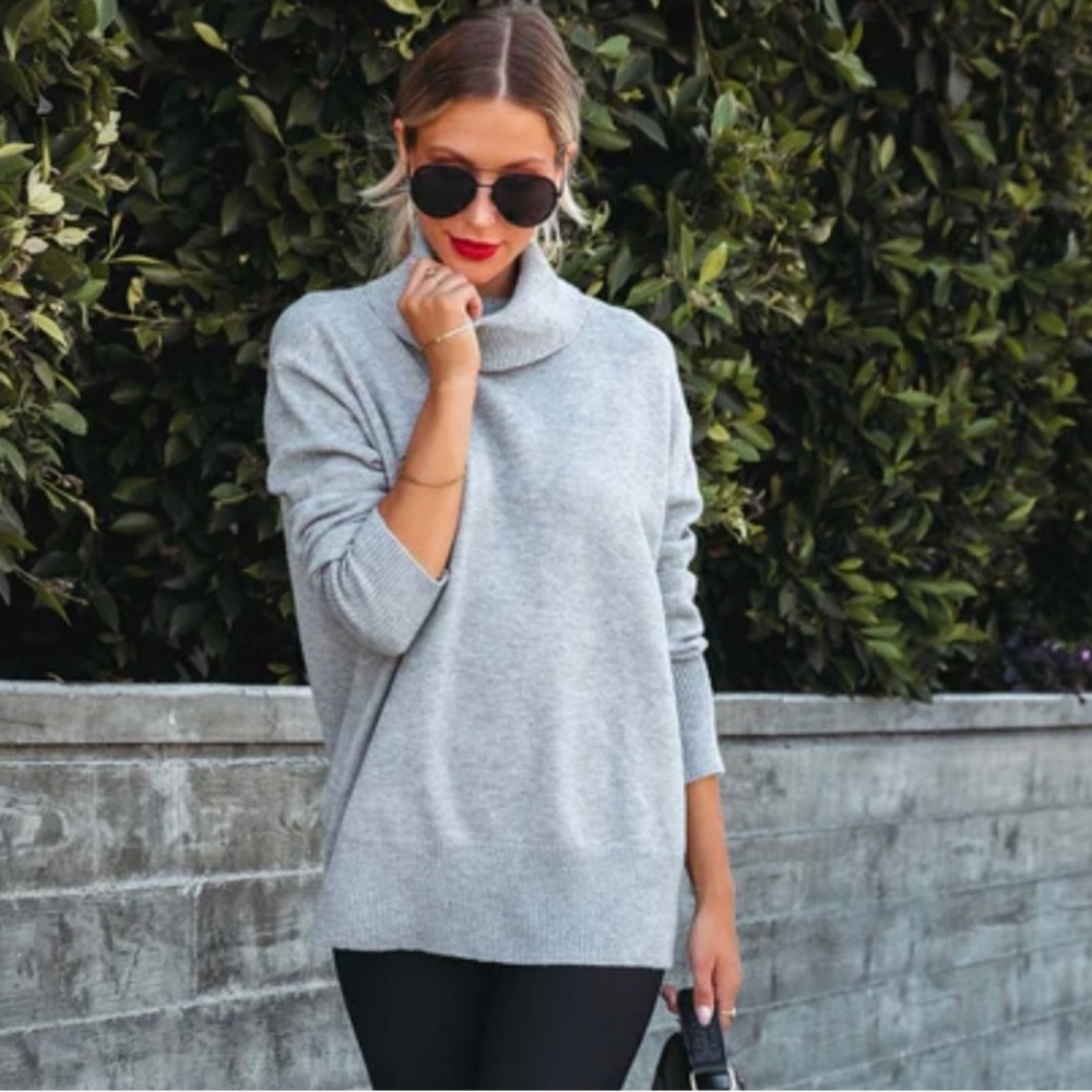 Vici Henry sweater